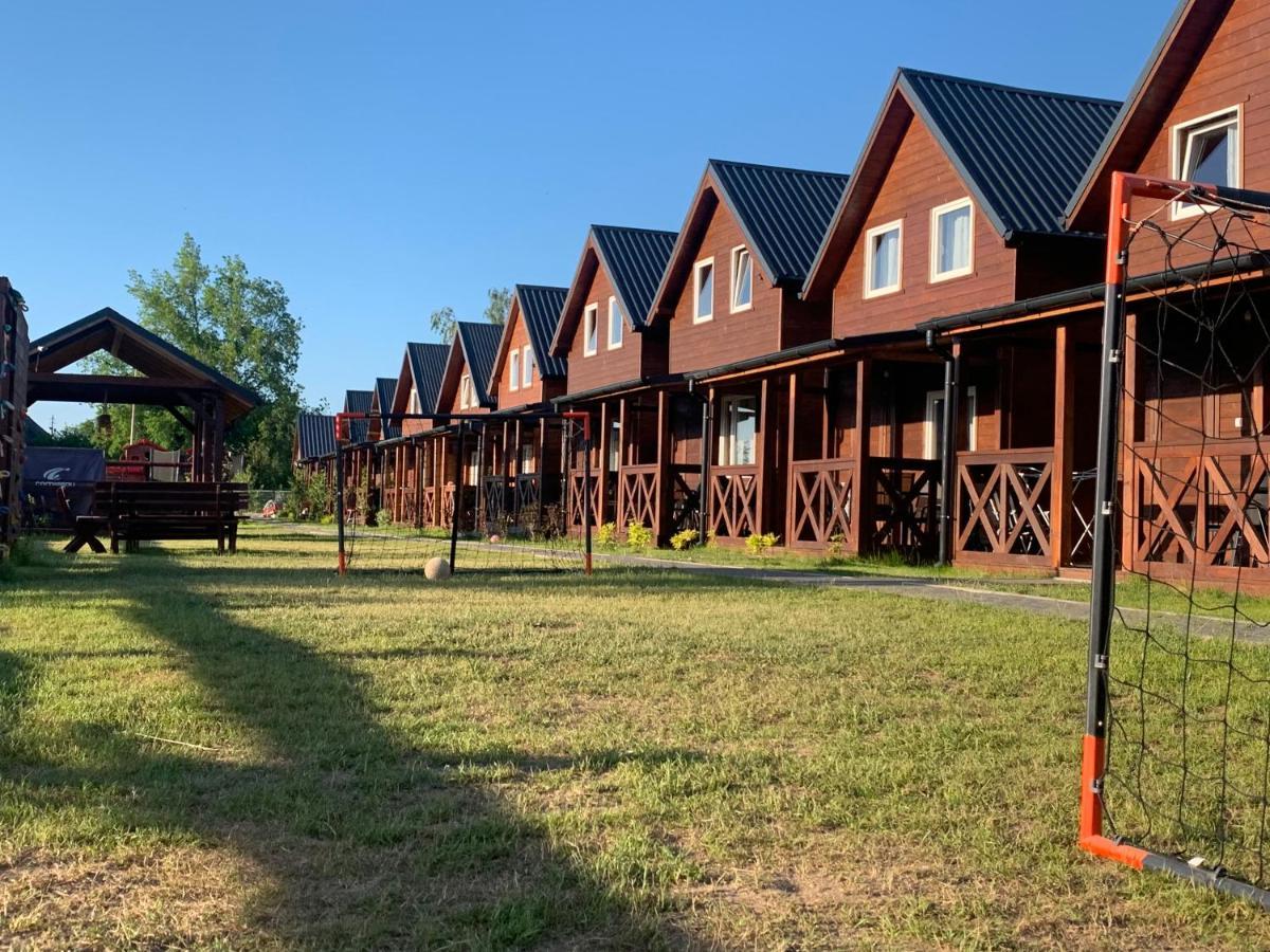 Pod Debami Wicie- Domki Drewniane Nad Morzem Wicie  Exterior foto